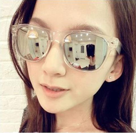 Mirrored sunglasses