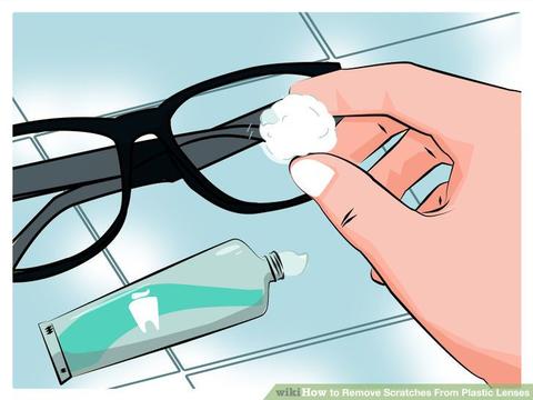 Best Way to Remove Scratches from Eyeglasses and Sunglasses Lenses Using  Toothpaste 