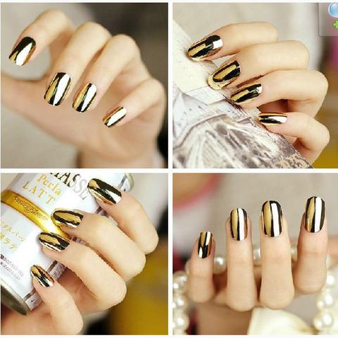 Gold Nail Art